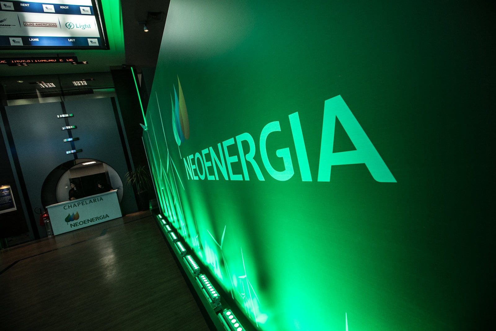 Neoenergia (NEOE3) vence leilão da CEB de Brasília com lance de R$ 2,5 bi