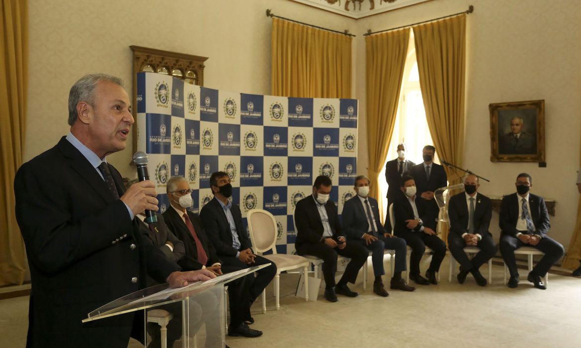 Petrobras (PETR3 PETR4) assina protocolo para viabilizar polo de gás