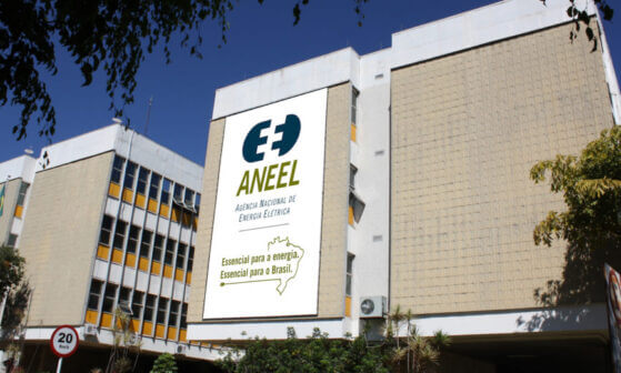 Aneel reajusta valor da bandeira tarifária vermelha 2