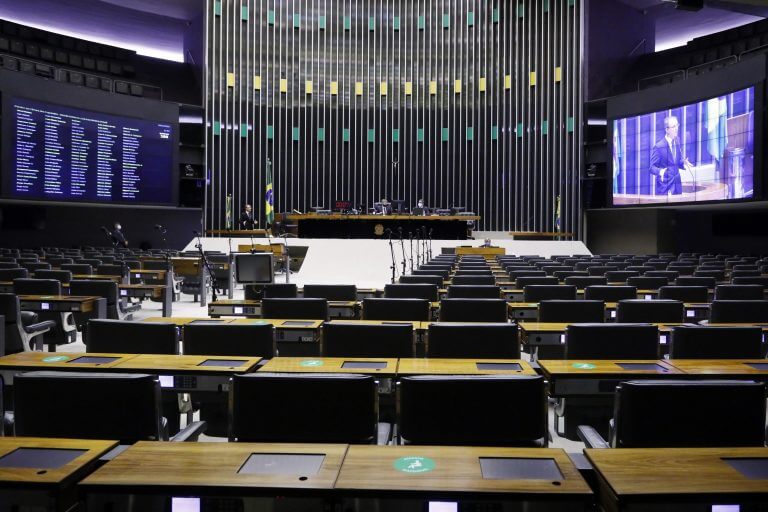 Consultorias alertam para falta de previsão sobre impacto da Covid-19 na LDO 2022