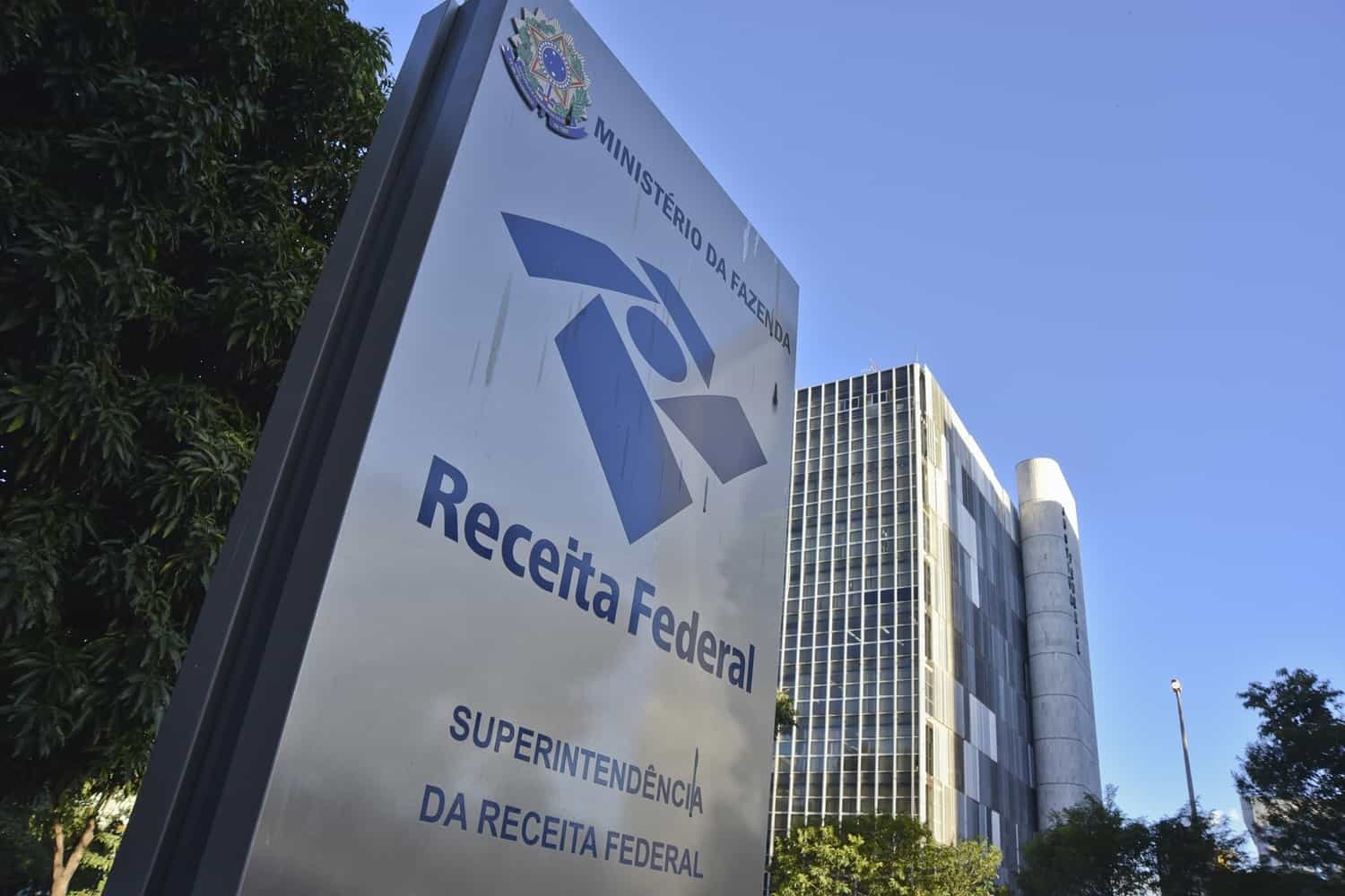 Arrecadação federal marca R$ 235,3 bi em janeiro, valor recorde para o mês