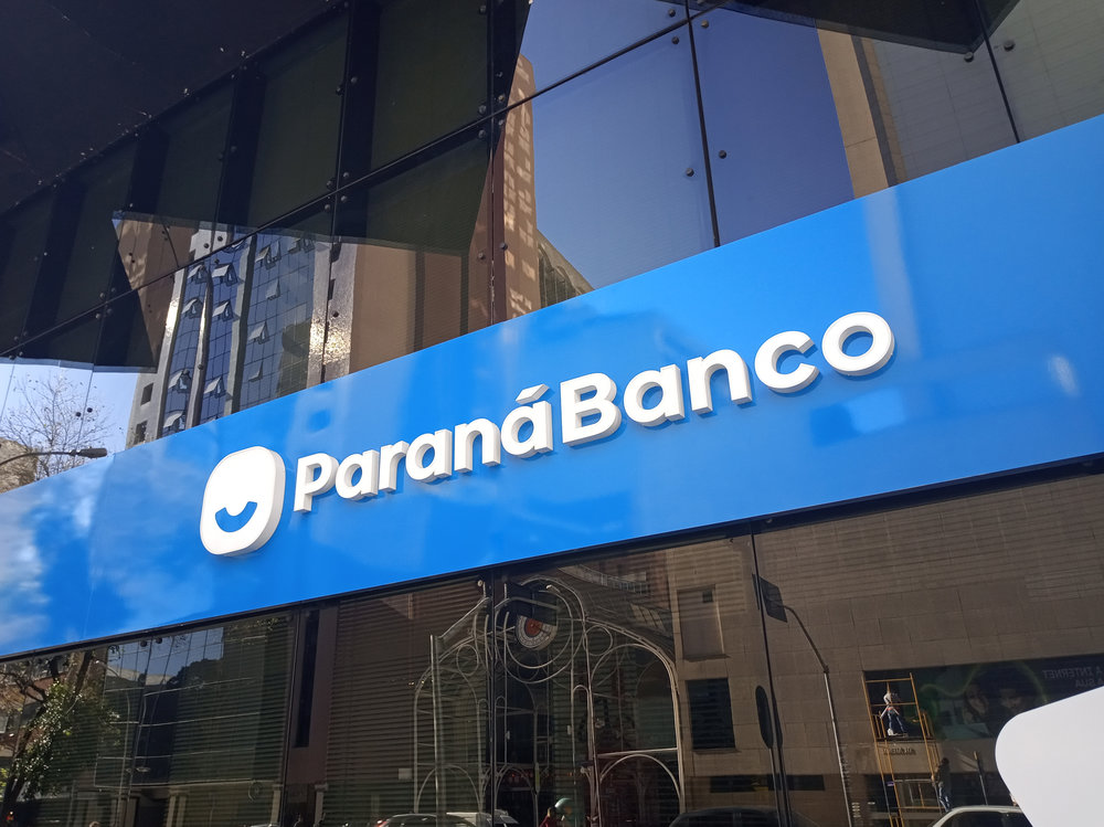 Paraná Banco (PRBC4) vê lucro mais que dobrar no 2TRI21