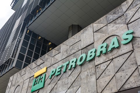 Petrobras (PETR3; PETR4): produção sobe 0,9% no 4TRI21