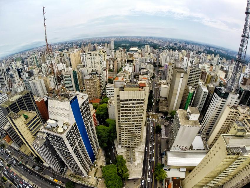 Mercado imobiliário aquecido: como isso pode impactar seus investimentos?