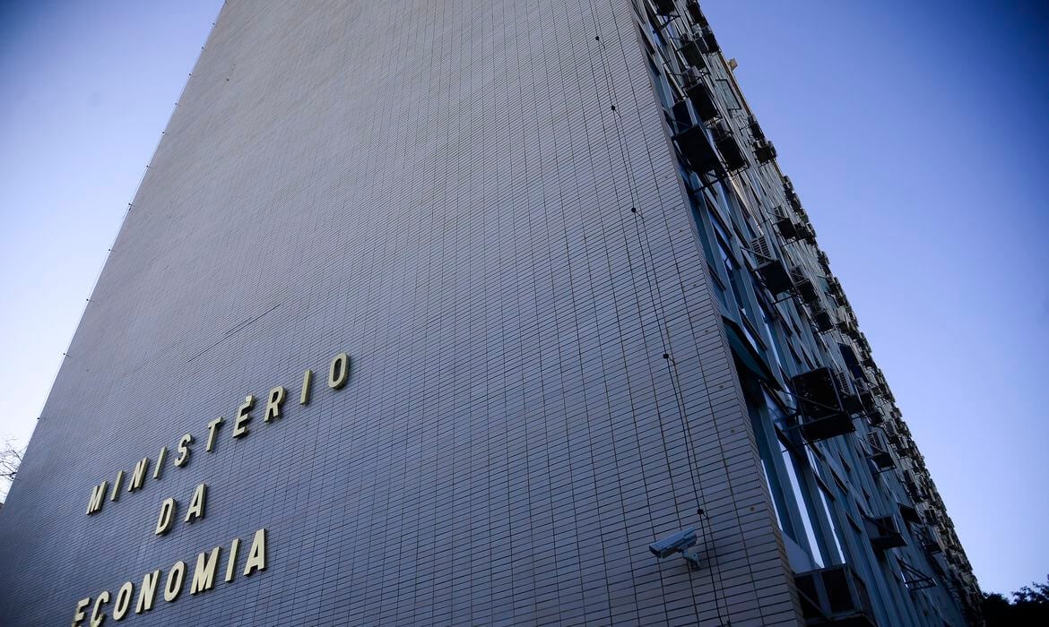 Governo diz que destinará até R$ 15 bi para relançar BEm e Pronampe