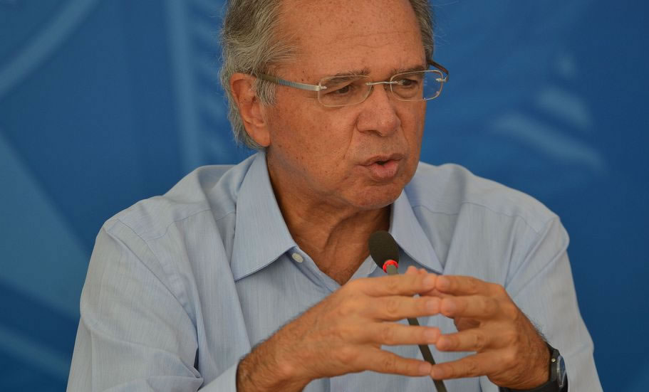 Guedes diz que economia ficou praticamente estável no 2TRI