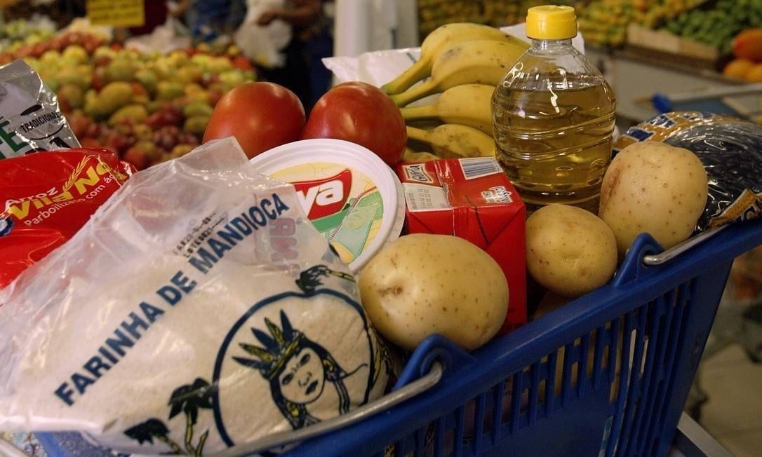 Real fraco e China elevam preço de alimentos; veja mais destaques do dia