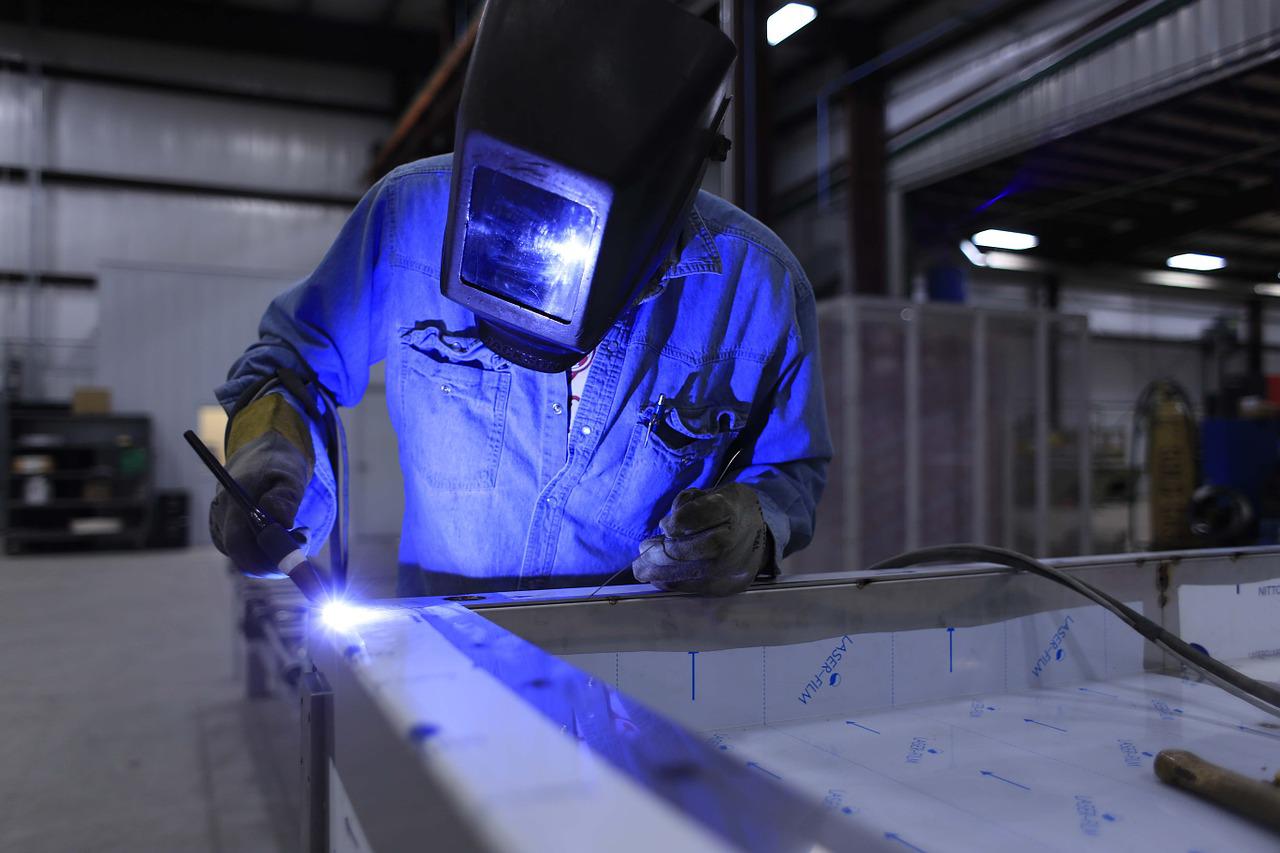 Brasil/S&P Global: PMI industrial cai a 54 em julho; veja zona do euro e China