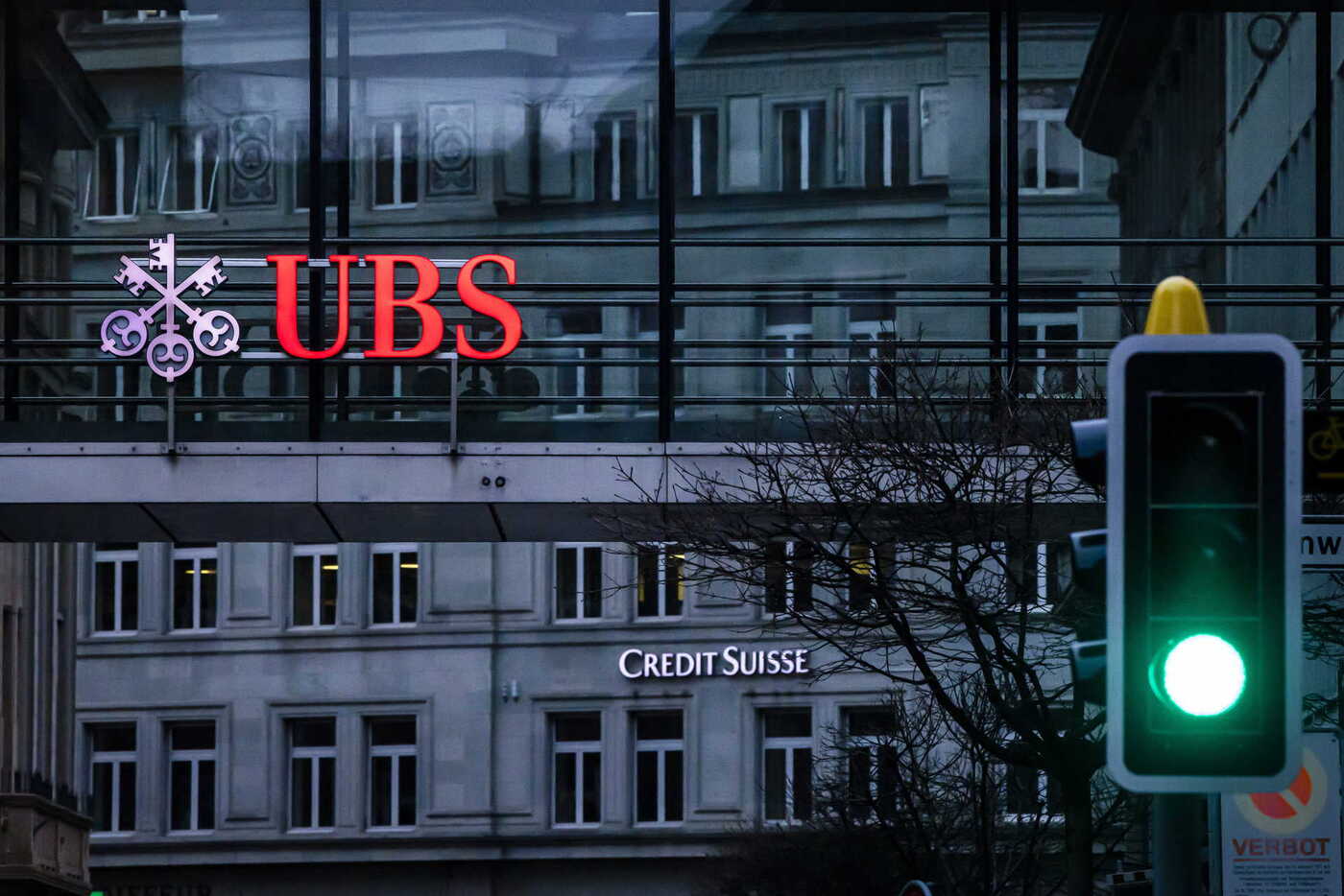 UBS registra maior lucro trimestral para um banco, após aquisição do Credit