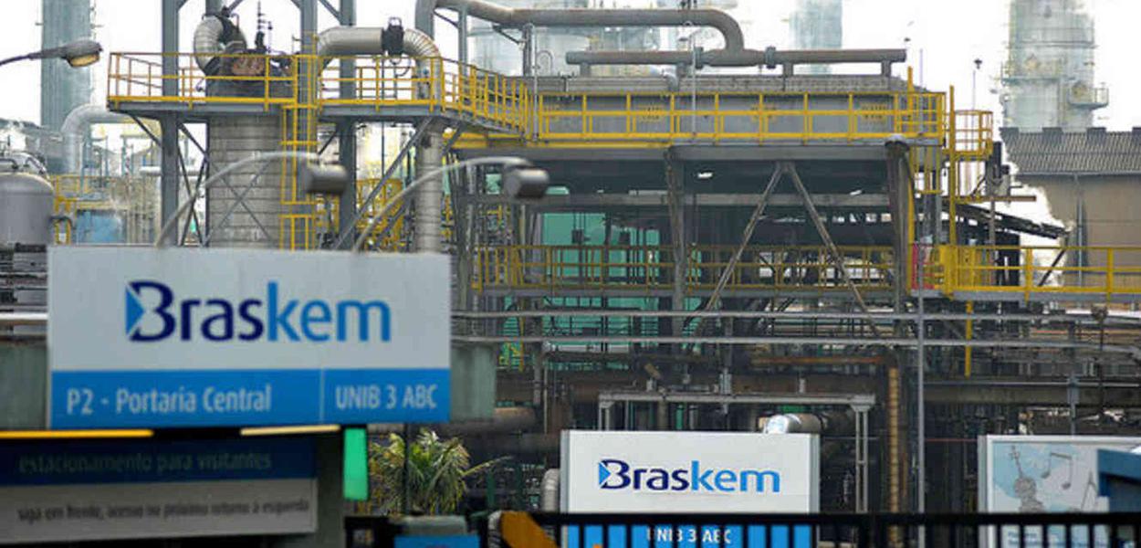 Polo Petroquímico da Braskem (BRKM5) explode; há vítimas