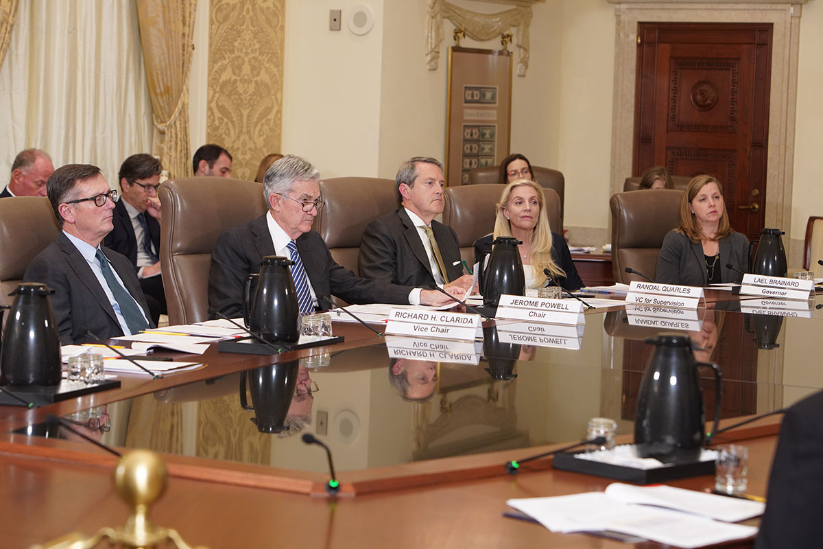 Livro Bege do Fed aponta desaceleração da inflação nos EUA