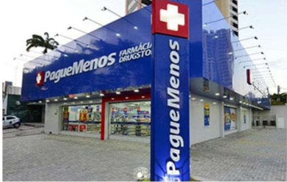 Pague Menos (PGMN3): imagem de fachada de loja da rede de farmácias