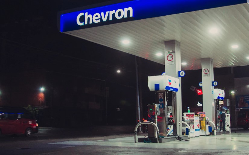foto Chevron: posto de gasolina