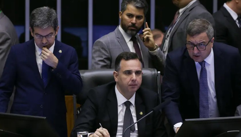 Congresso aprova Orçamento de 2024