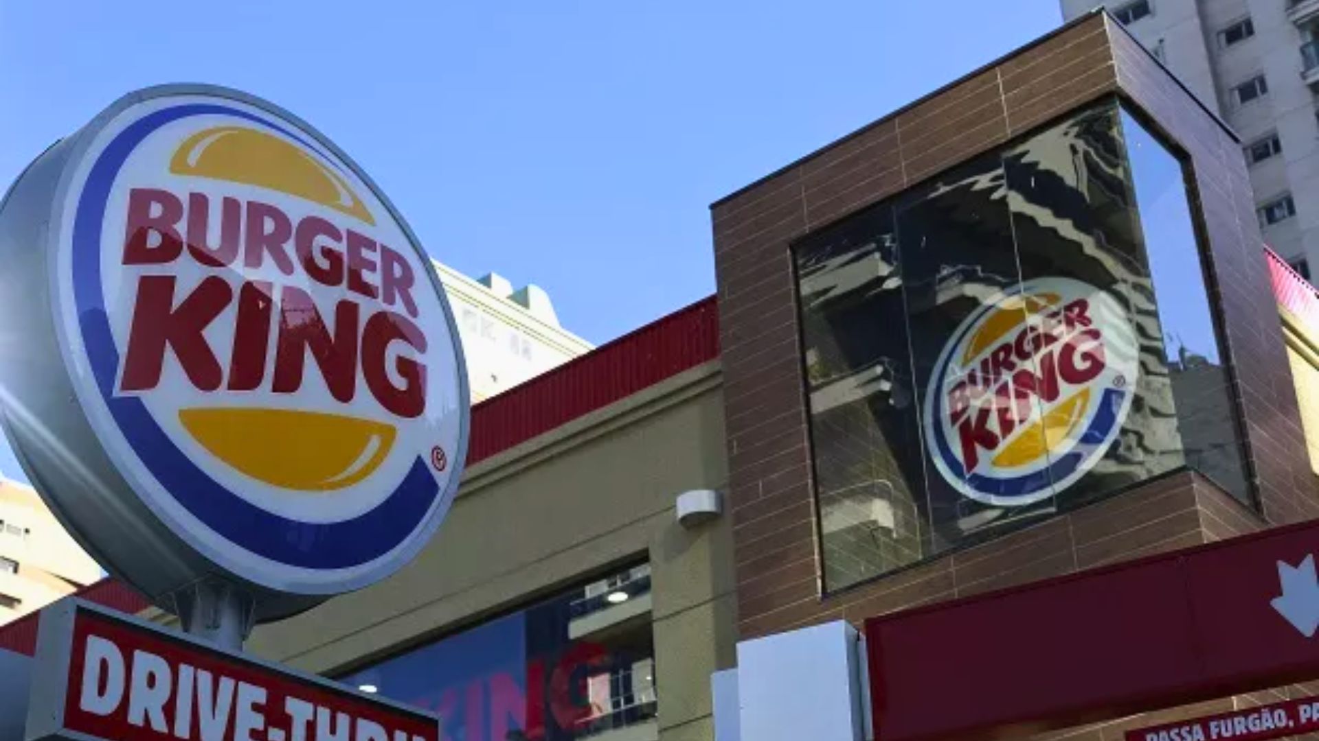 Zamp: MC Brazil assume o controle da dona do BK e confirma negociação com Starbucks