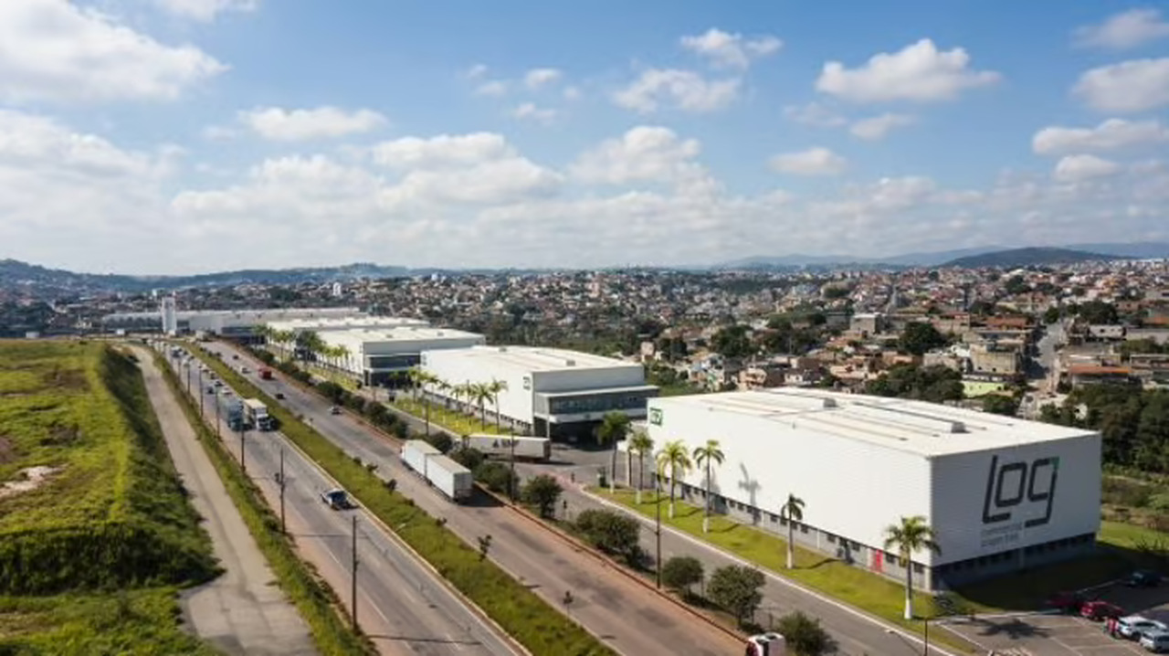 Log vende R$ 500 milhões em galpões para fundo do BTG