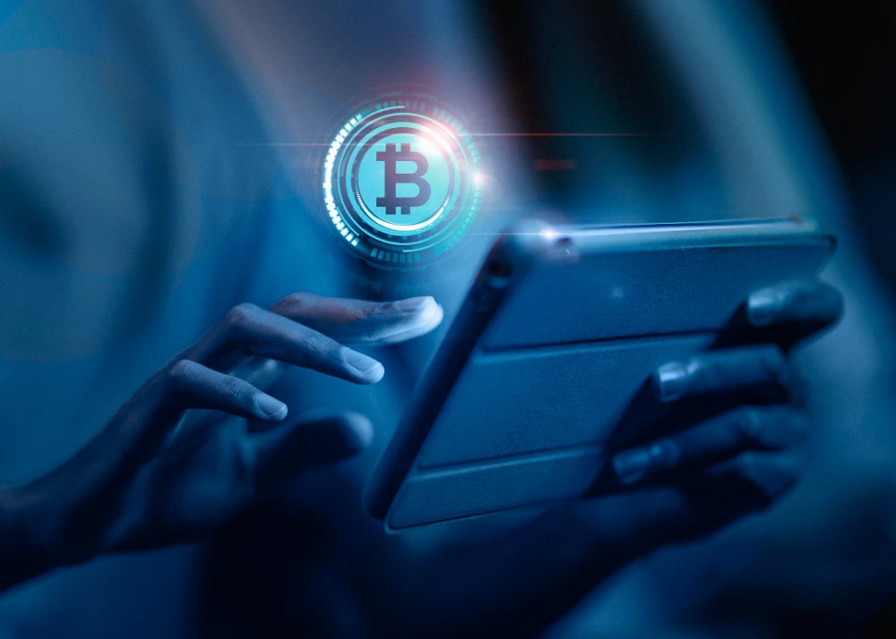 Veja 8 criptomoedas para investir em maio e lucrar mais: confira!