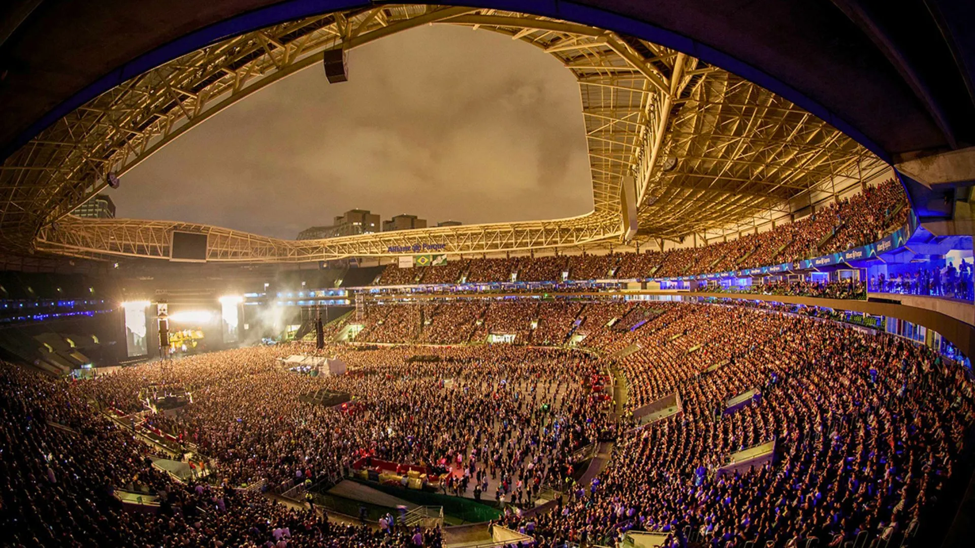 BTG Pactual pode assumir Allianz Parque com crise entre Palmeiras e WTorre