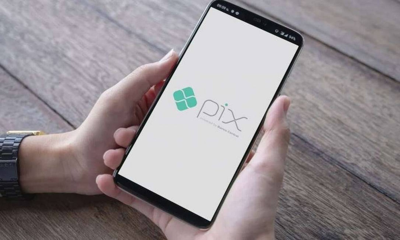 BC anuncia novas medidas de segurança e adia lançamento do Pix Automático