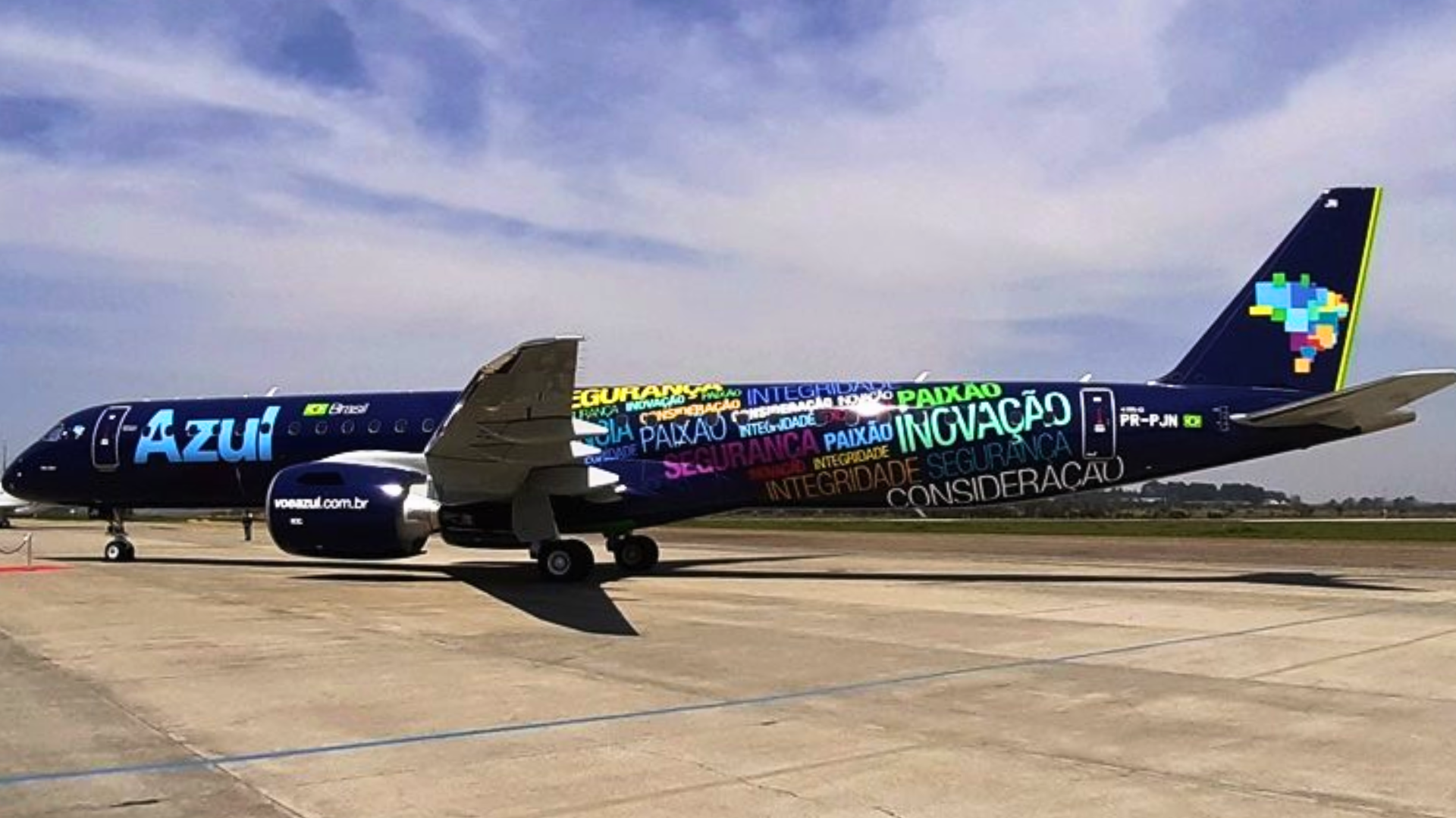 Azul (AZUL4) considera fazer recuperação judicial nos EUA, diz agência de notícias