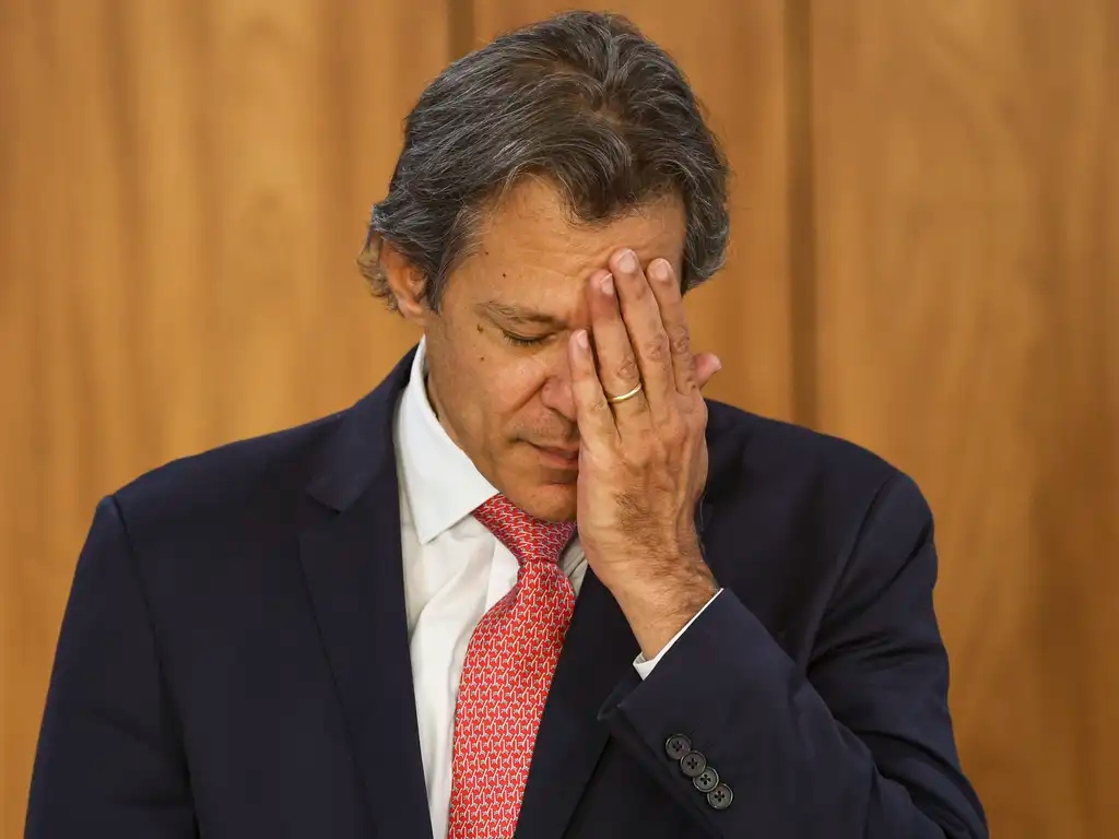 Sem data definida, pacote de contenção de gastos segue em análise no governo