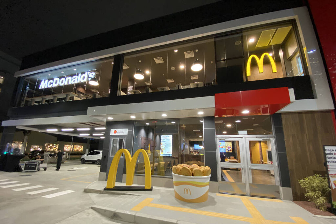Maior franqueada do McDonalds na América Latina renova contrato