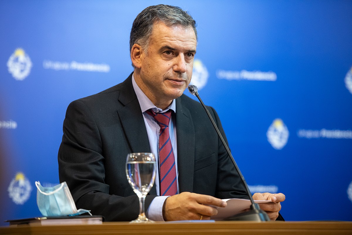 Yamandú Orsi é eleito presidente do Uruguai
