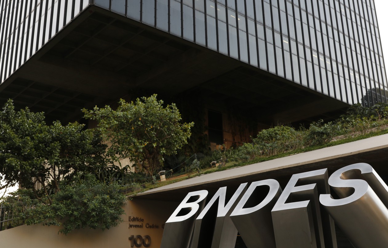 BNDES firma primeiro empréstimo em moeda chinesa