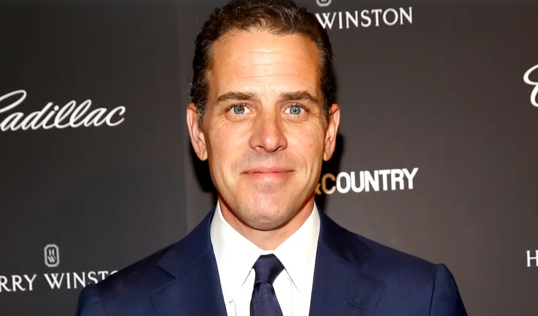 Biden usa perdão presidencial em favor do filho