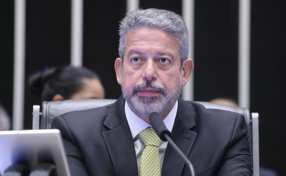 Emendas parlamentares: Lira convoca reunião de emergência