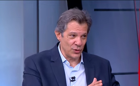 Fernando Haddad elogia reforma tributária e nega ser candidato em 2026