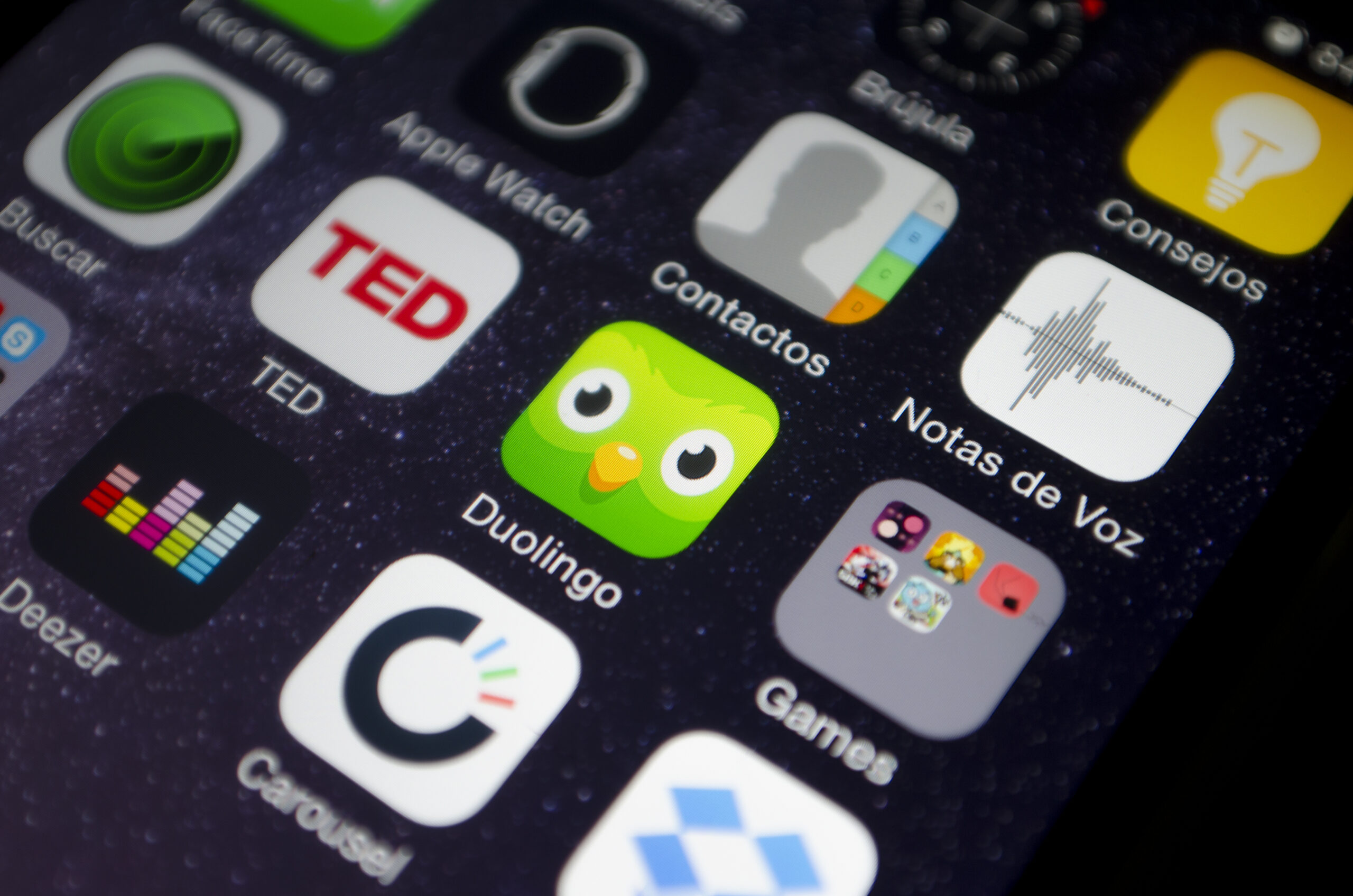 Duolingo morreu? Empresa inova em campanha