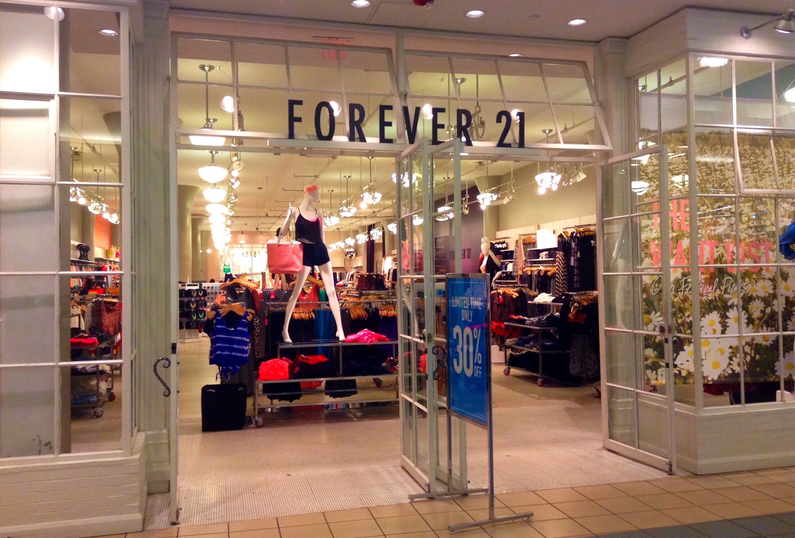 Forever 21 pede falência nos EUA