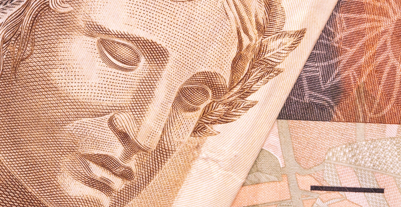 Selic atinge maior patamar desde 2016: onde investir agora?