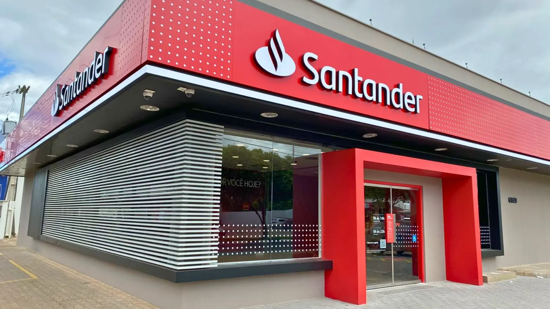 Imagem de uma agência do Santander (SANB11)