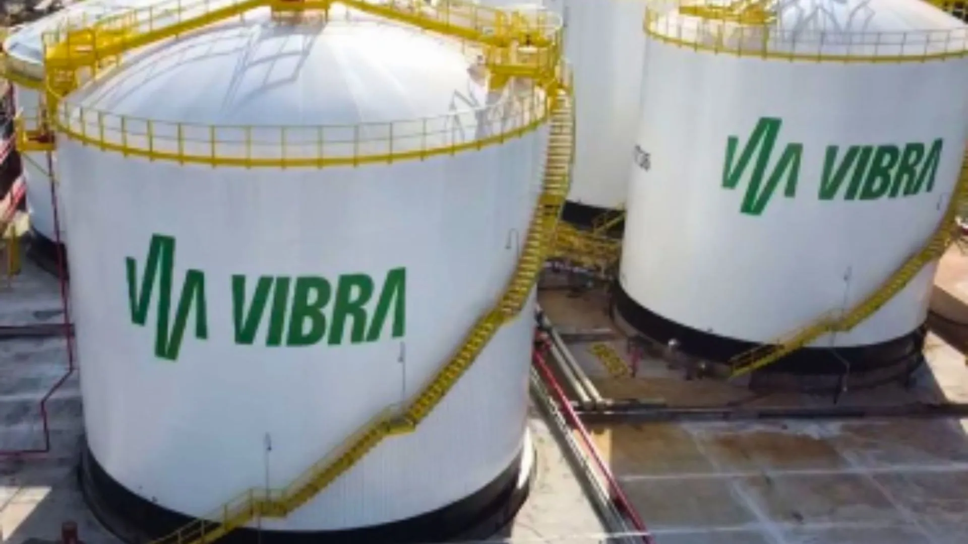 Tanques de combustíveis da Vibra (VBBR3)