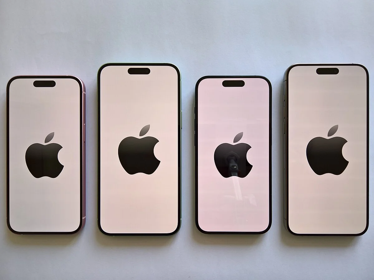 Apple pode produzir mais iPhones no Brasil para escapar de tarifaço