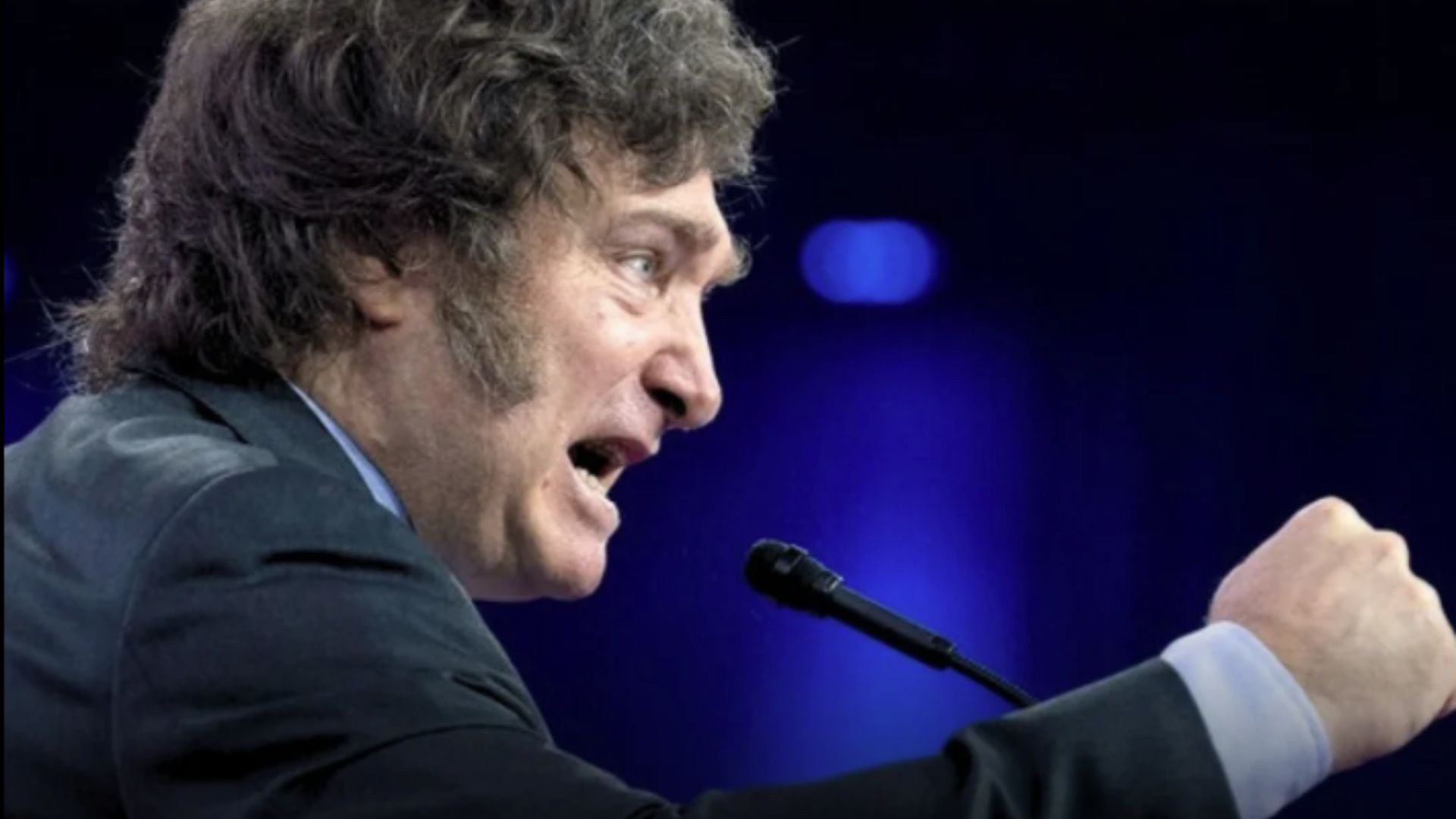 Milei unifica câmbio e deixa dólar flutuar livremente entre 1 mil e 1,4 mil pesos