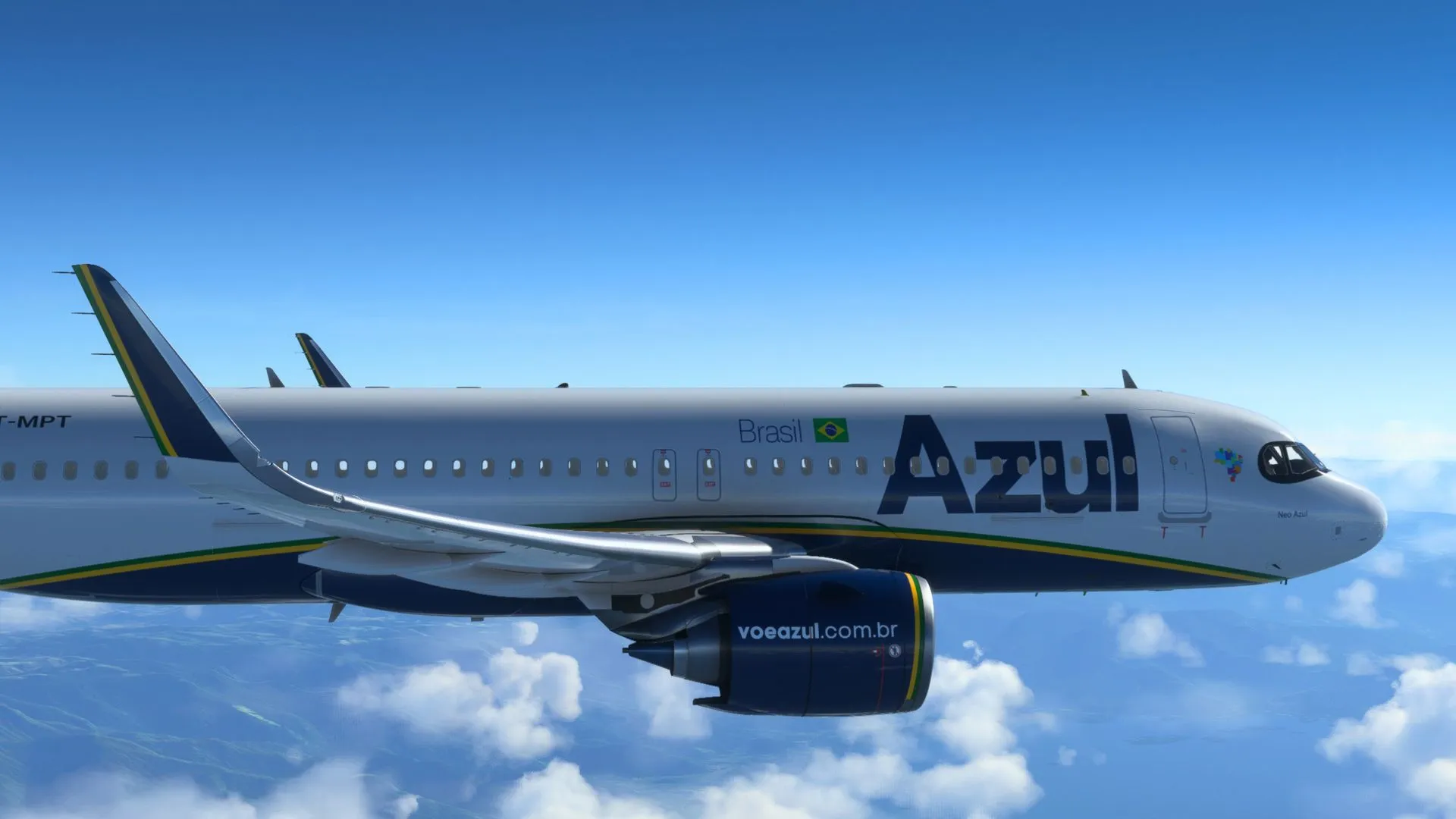 Avião da Azul Linhas Aéreas em voo durante o dia, representando o Balanço da Azul 1TRI25