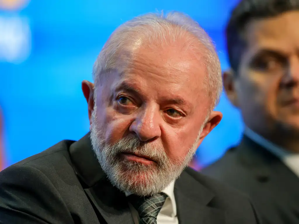 Aprovação de Lula cai para 23,9% e atinge pior nível desde o início do governo