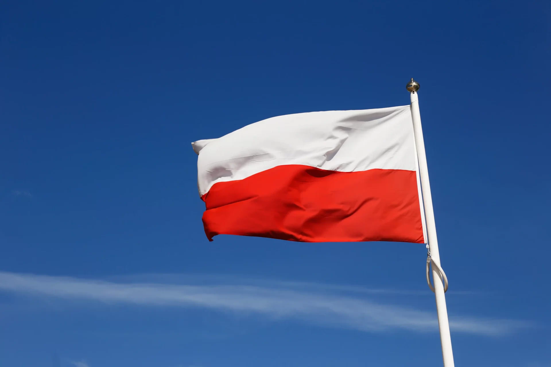 Nacionalista apoiado por Trump conquista a presidência da Polônia