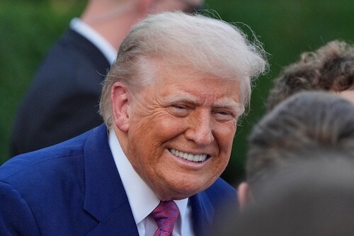 Projeto tributário de Trump é aprovado no Senado dos EUA