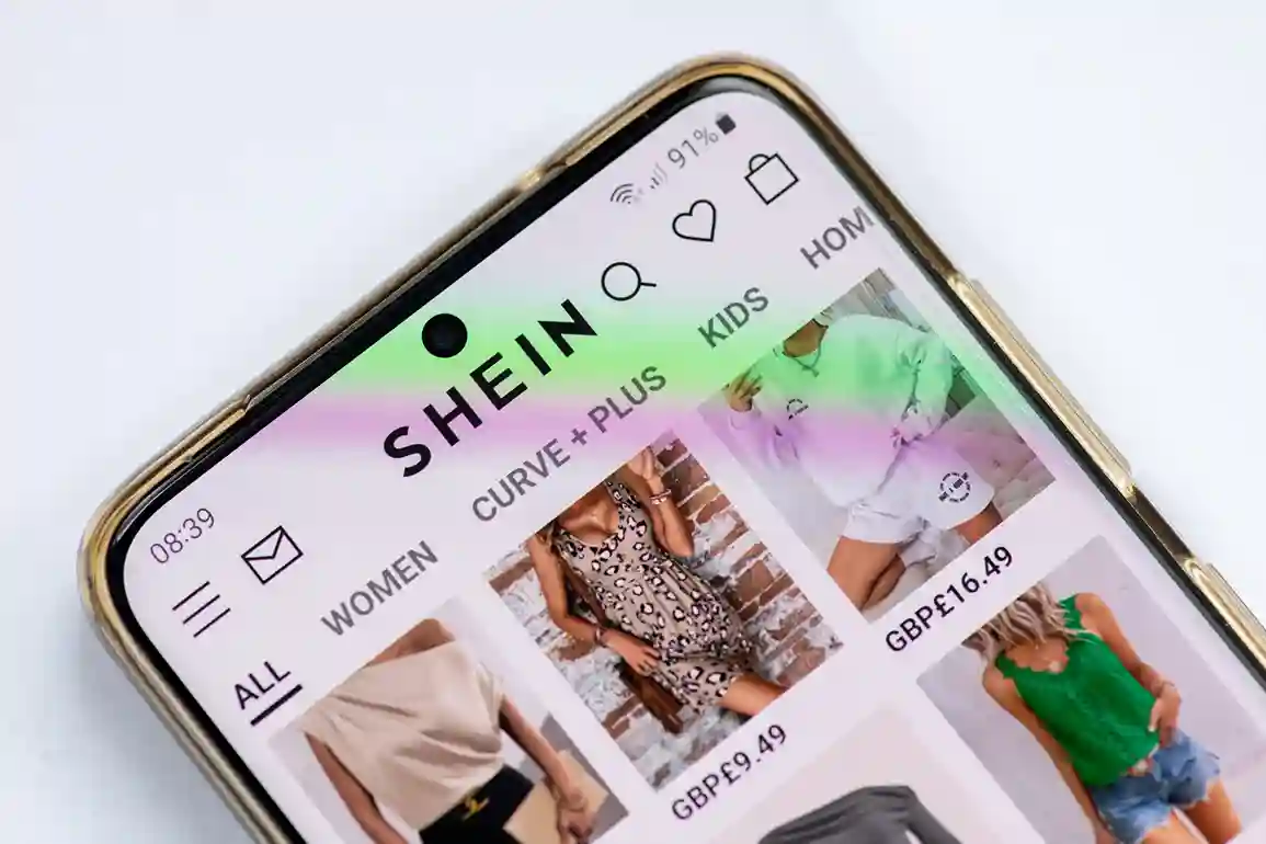 Shein entra com pedido de IPO na bolsa de Hong Kong