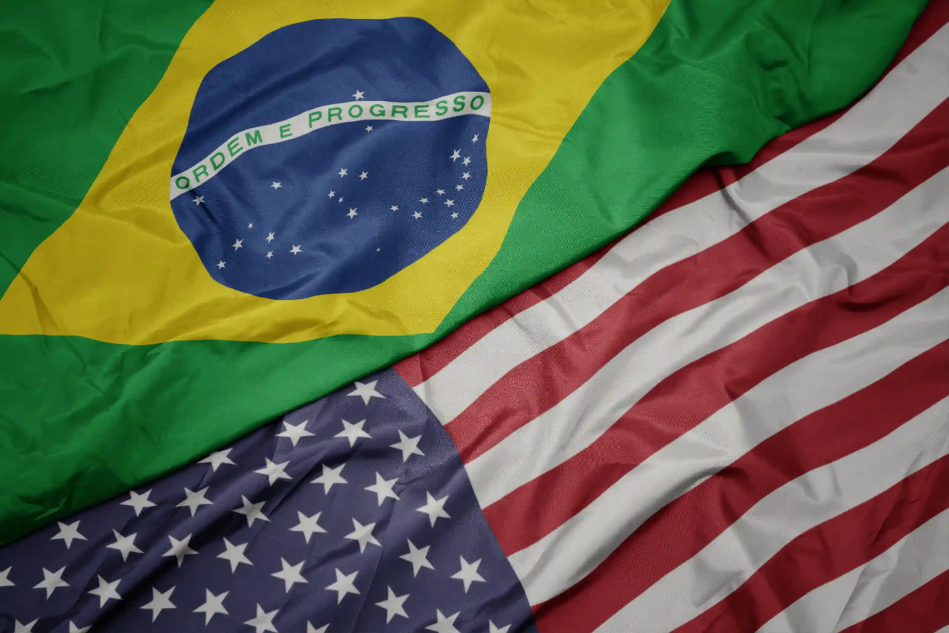 Tarifa para o Brasil será anunciada até amanhã, diz Trump