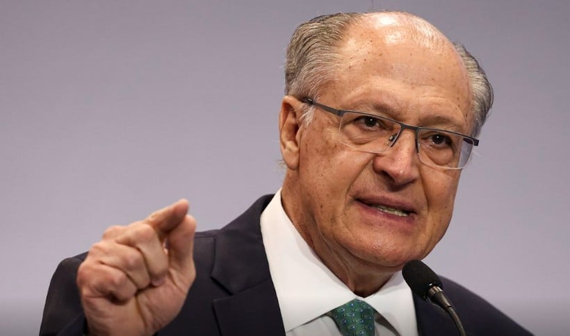 Sem avançar em negociação com EUA, Brasil busca mercado no México