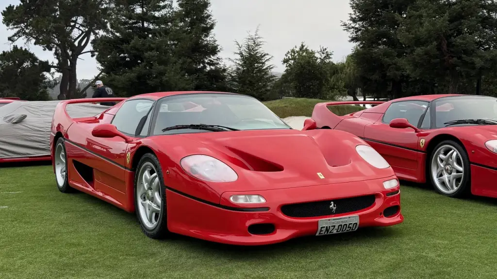 Ferrari de coleção brasileira ganha concurso de F50 nos EUA