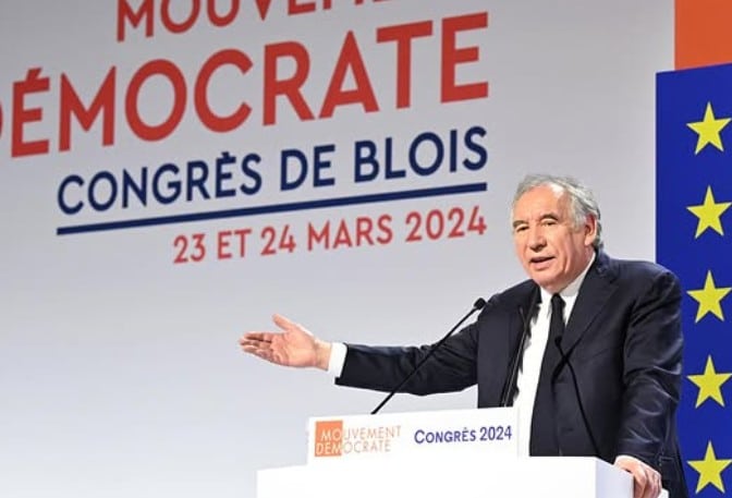 Crise política na França: François Bayrou aposta tudo em voto de confiança