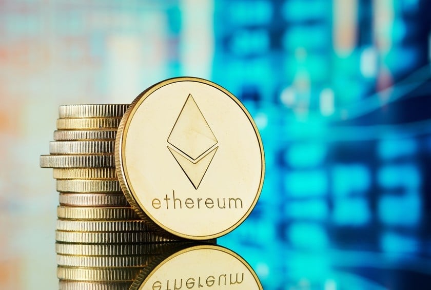 Ethereum ganha tração, mas Bitcoin segue dominante. Confira live com Helena Margarido