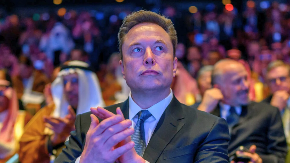 Trabalho pode se tornar opcional em 20 anos com avanço da IA, diz Elon Musk