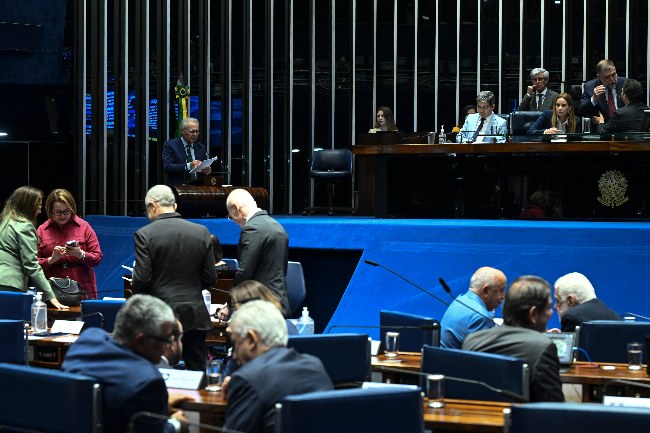 Senado aprova isenção do IR até R$ 5 mil; texto segue para sanção de Lula
